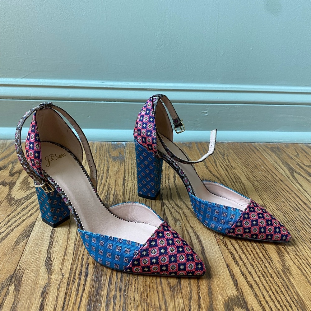 Ankle Strap Pumps in Mixed Silk